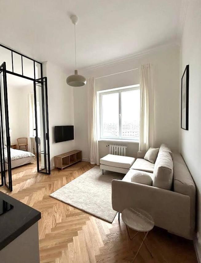 Old Town Residence , Wi-Fi , 2-Beds , Aesthetics - By Hik Apartments Warschau Exterior foto